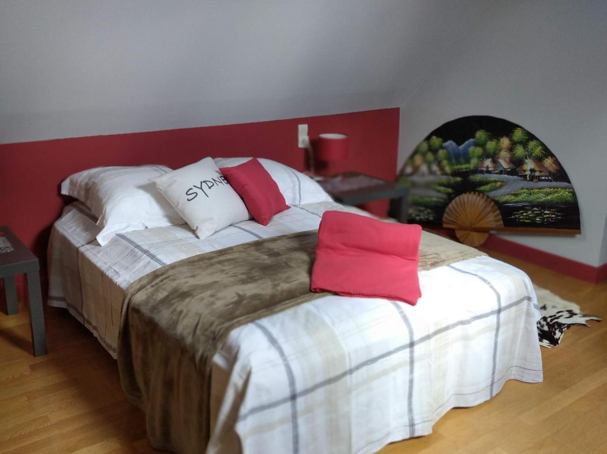 B&B Ferme De La Rouzannerie Pour 2 Ou Famille Lanneray Екстериор снимка